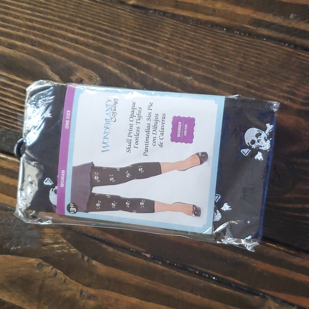 Skull print tights
